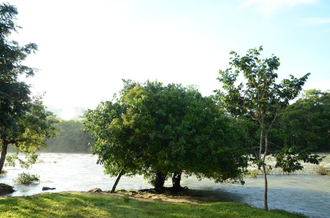 Ciudad De Las Rocas La Fortuna Gallo Giro Eksteriør bilde