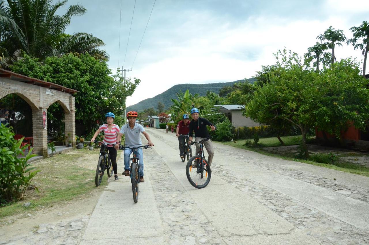 Ciudad De Las Rocas La Fortuna Gallo Giro Eksteriør bilde